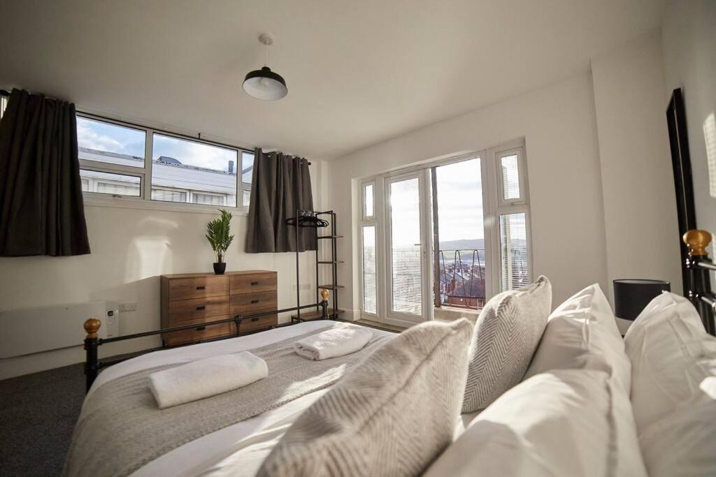 High Spec Spacious 2Bd Apt, Parking, Nr Newcastle 게이츠헤드 외부 사진