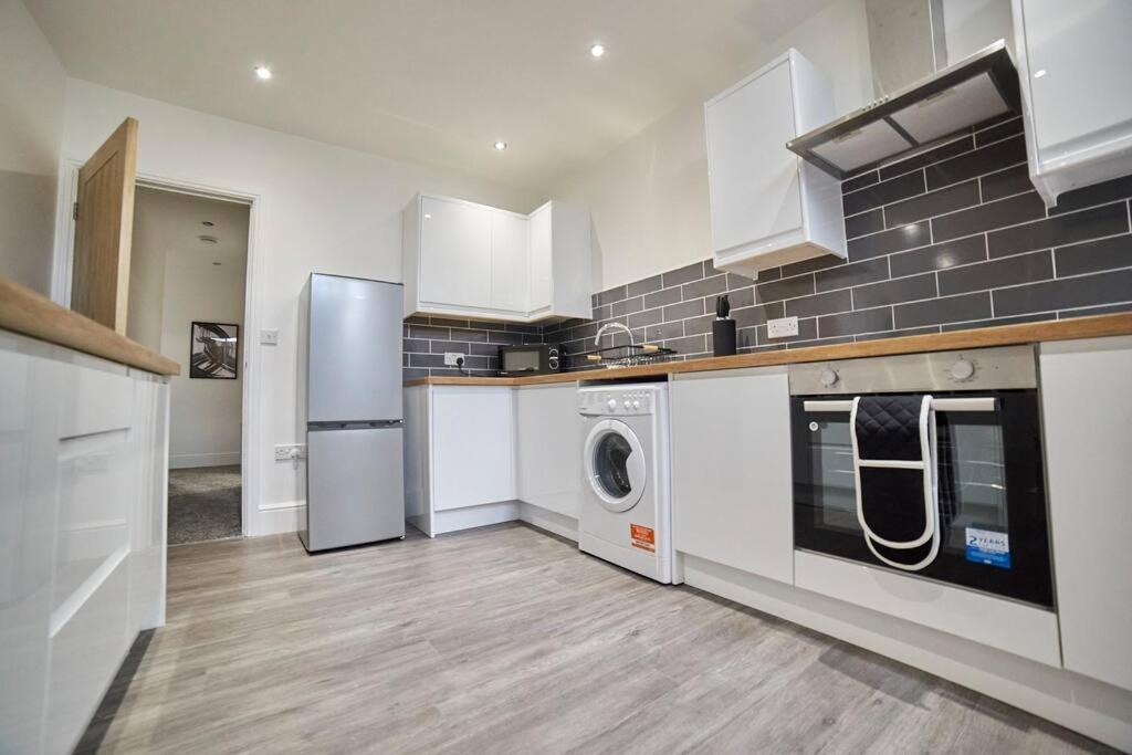 High Spec Spacious 2Bd Apt, Parking, Nr Newcastle 게이츠헤드 외부 사진